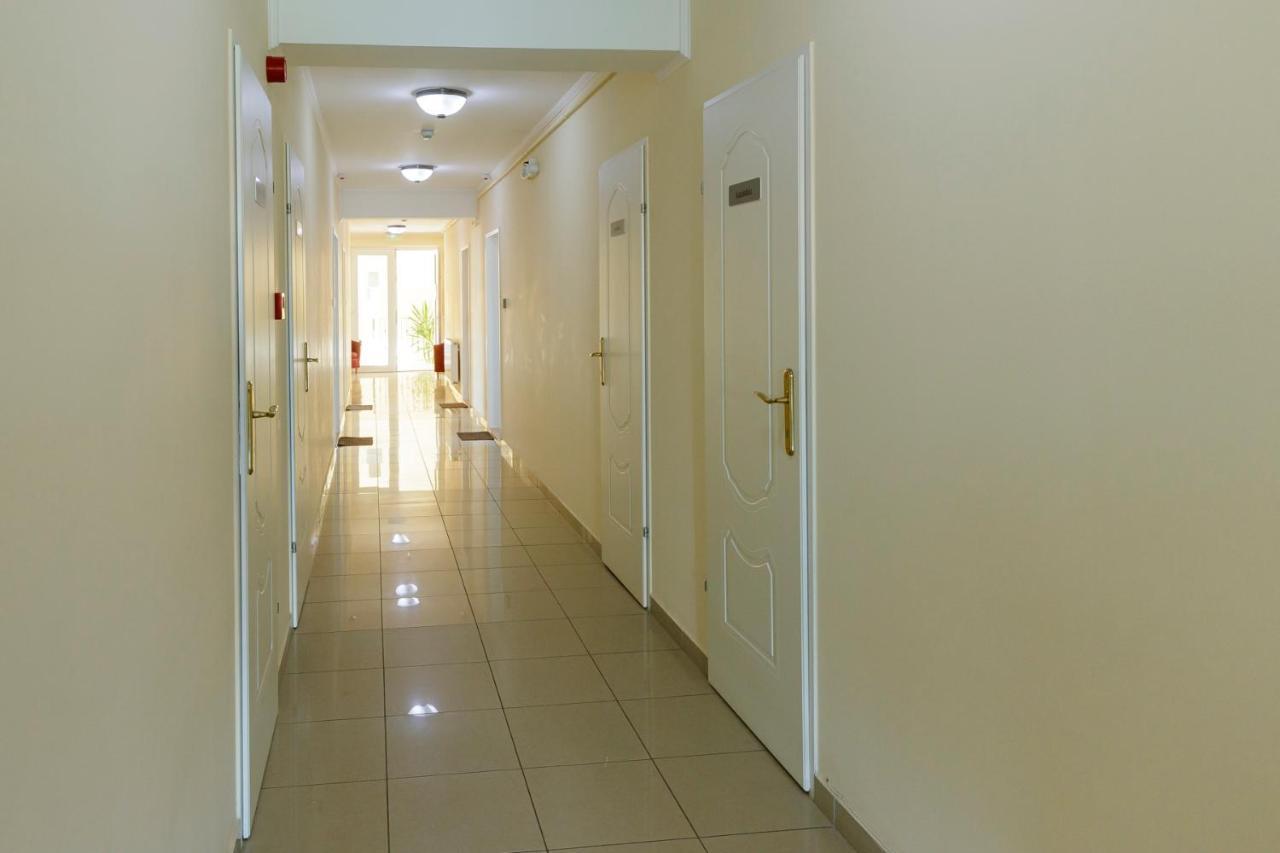 Invest Vendeghaz Bed & Breakfast Егер Екстериор снимка